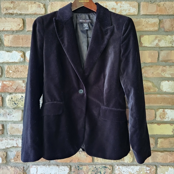 New York & Company Black Velveteen Blazer - Picture 7 of 9